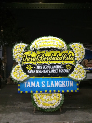 Papan Bunga Duka di Matani Tiga